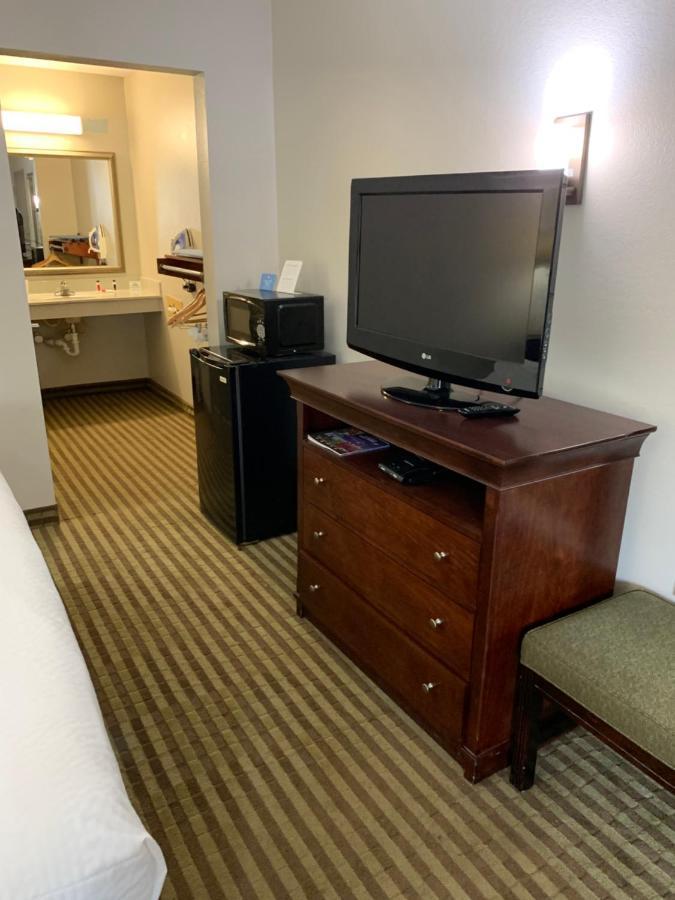 Days Inn by Wyndham Ocean Springs Exterior foto